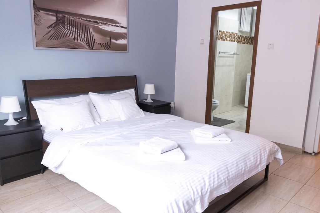 Grand Central Accommodation - Beldiman Букурещ Екстериор снимка