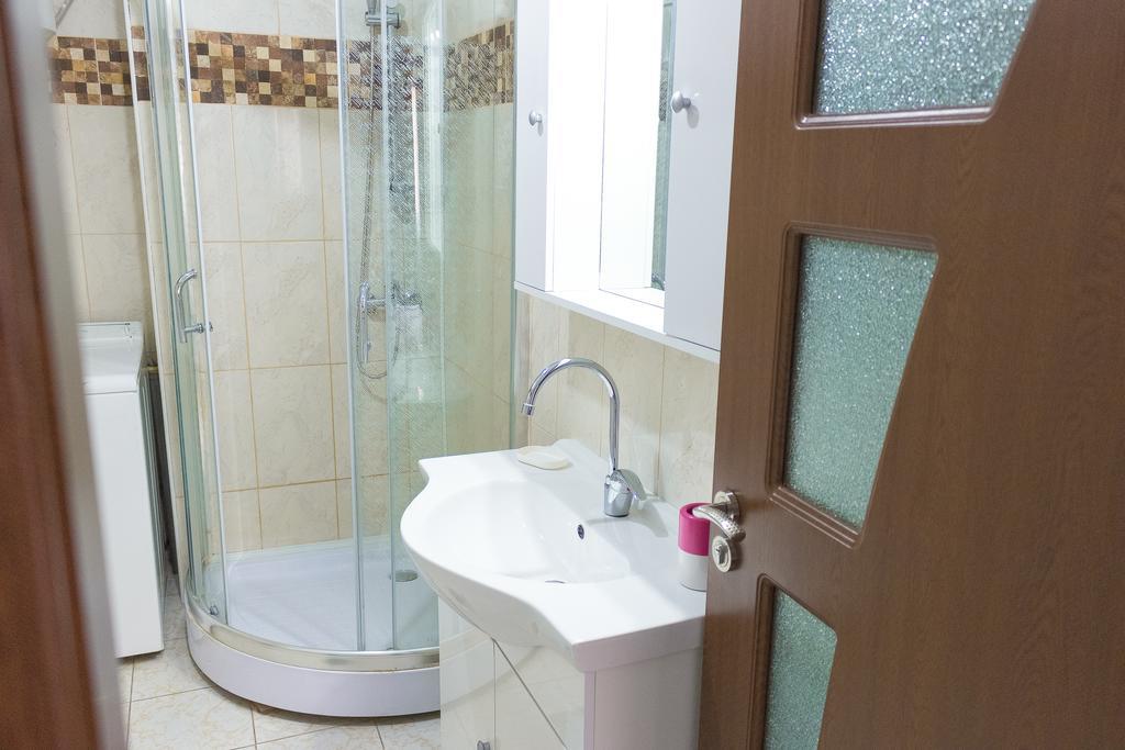Grand Central Accommodation - Beldiman Букурещ Екстериор снимка