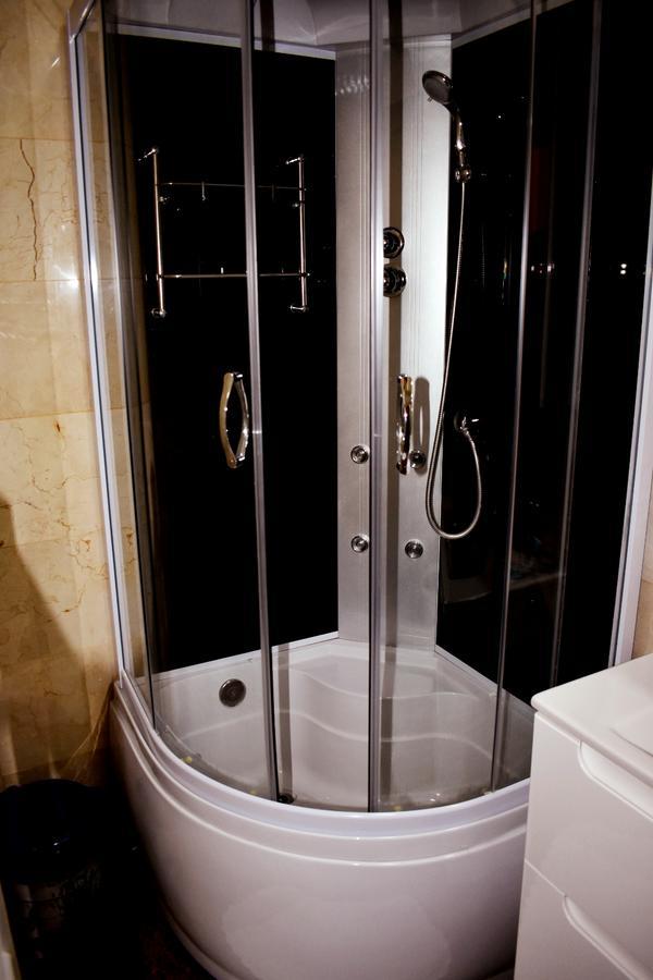 Grand Central Accommodation - Beldiman Букурещ Екстериор снимка